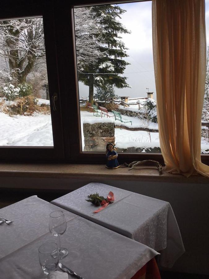 Albergo Ristorante Leso Bosco Chiesanuova Exterior foto